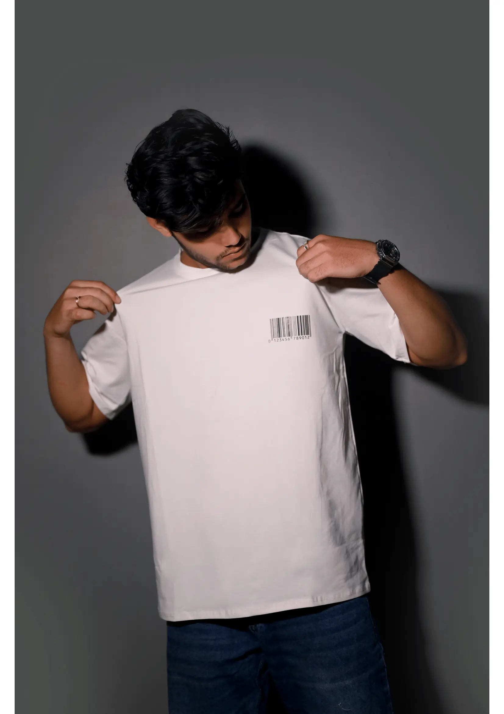 Outlaw Minimalist Oversized T-Shirts